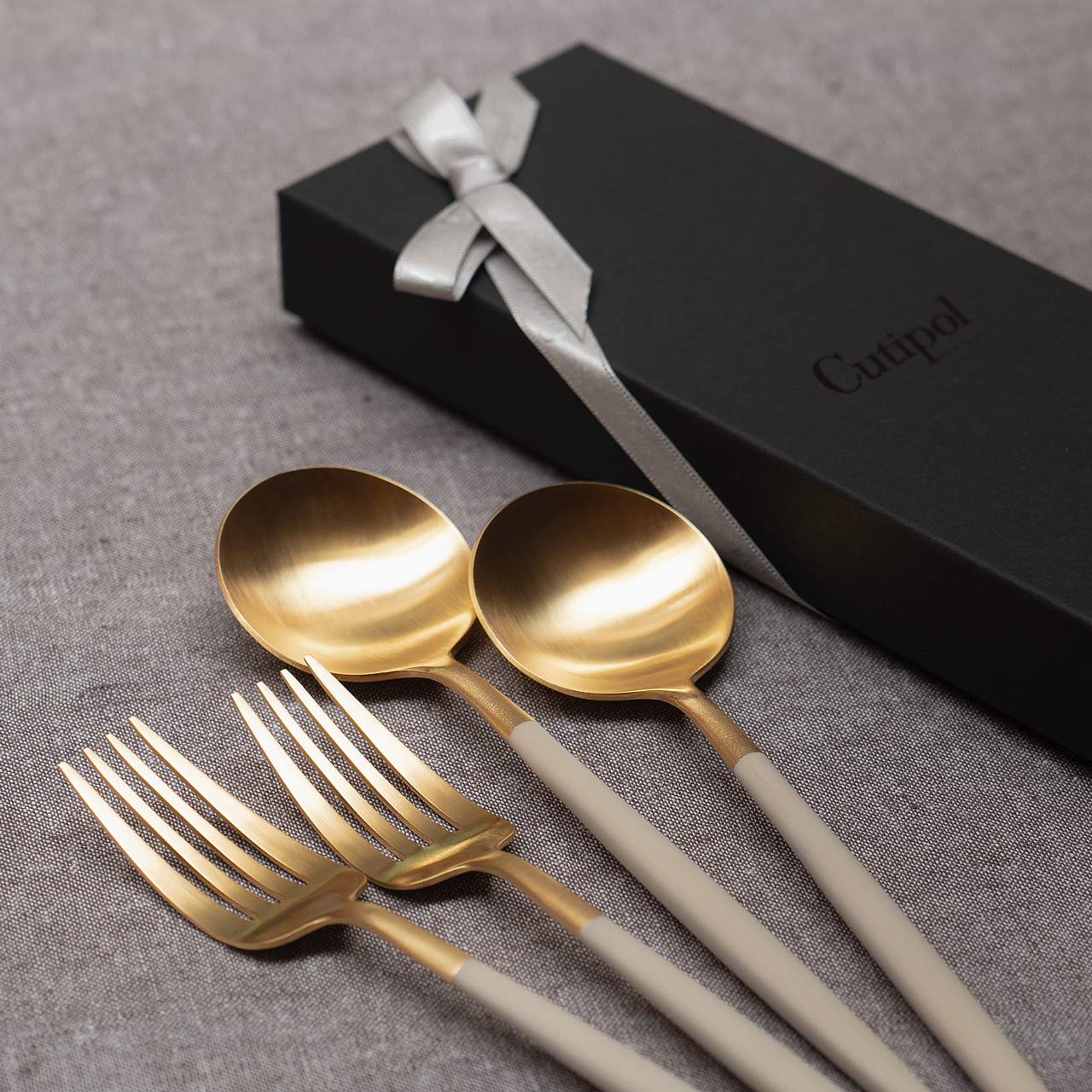 クチポール GOA/ゴア ディナー 4本 ギフトセット アイボリーゴールド