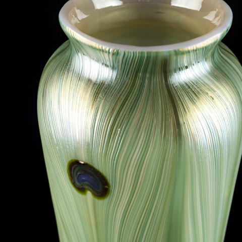 Ferdinand Von Poschinger 孔雀の羽根文様花器 | 全ての商品 | 黒壁