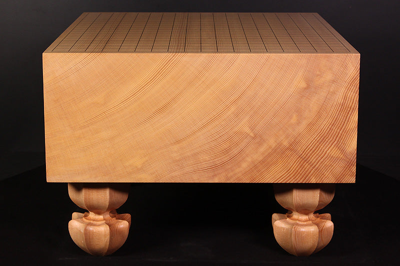 新榧脚付碁盤 60号 – kurokigoishiten