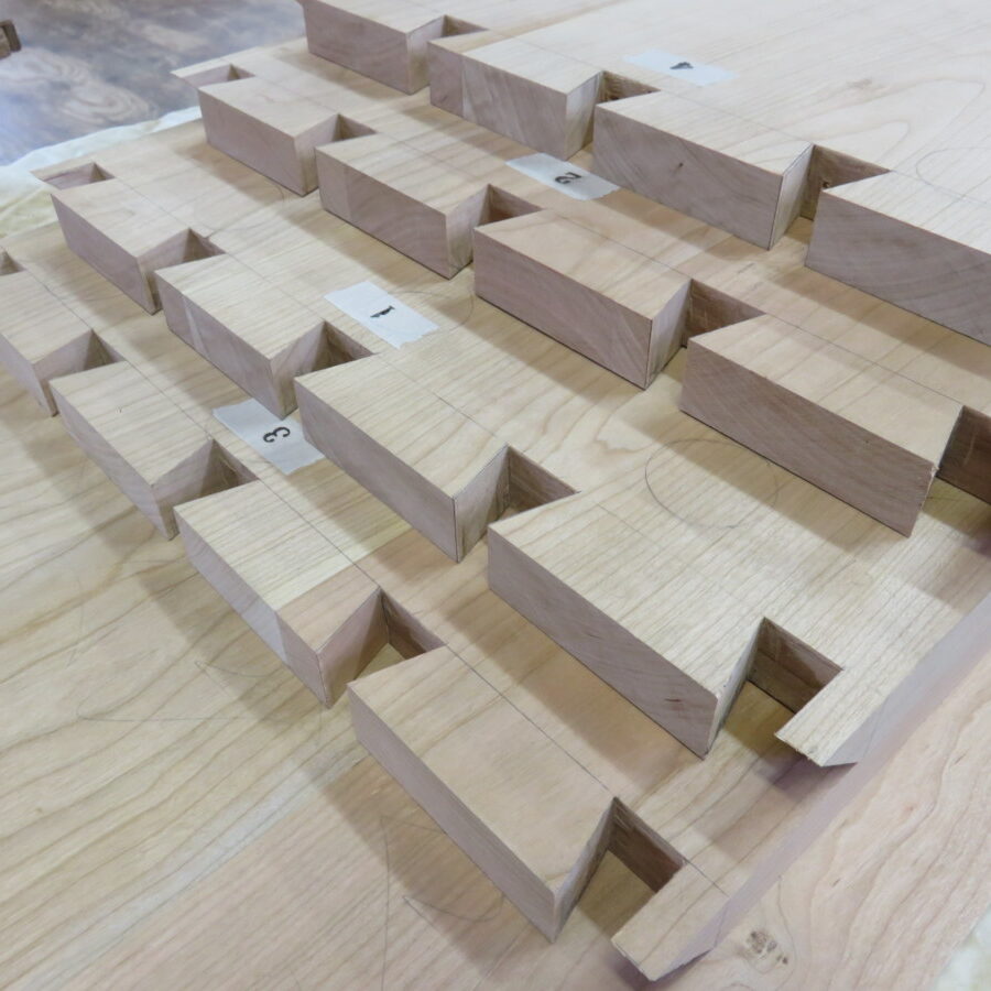 無垢の木で作るオーダー家具工房｜WOOD STUDIO KUZE'S（ウッドスタジオ