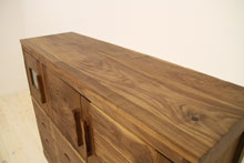 クルミ／KURUMI 着物タンス 150 （ウォールナット・衣装盆付