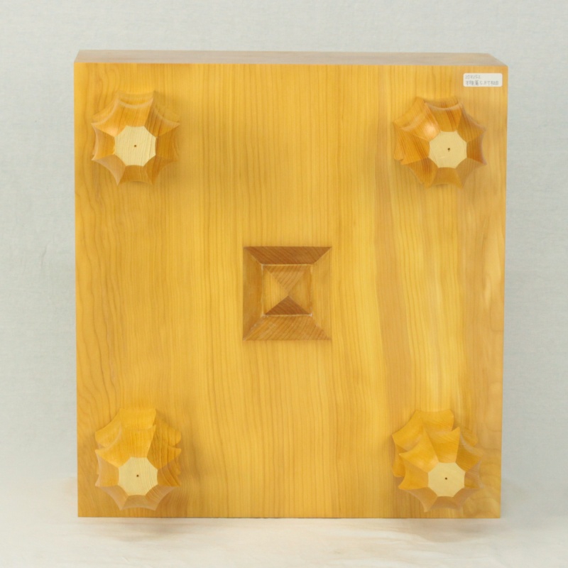 日本産】本榧脚付碁盤 5.8寸柾目 20Z252