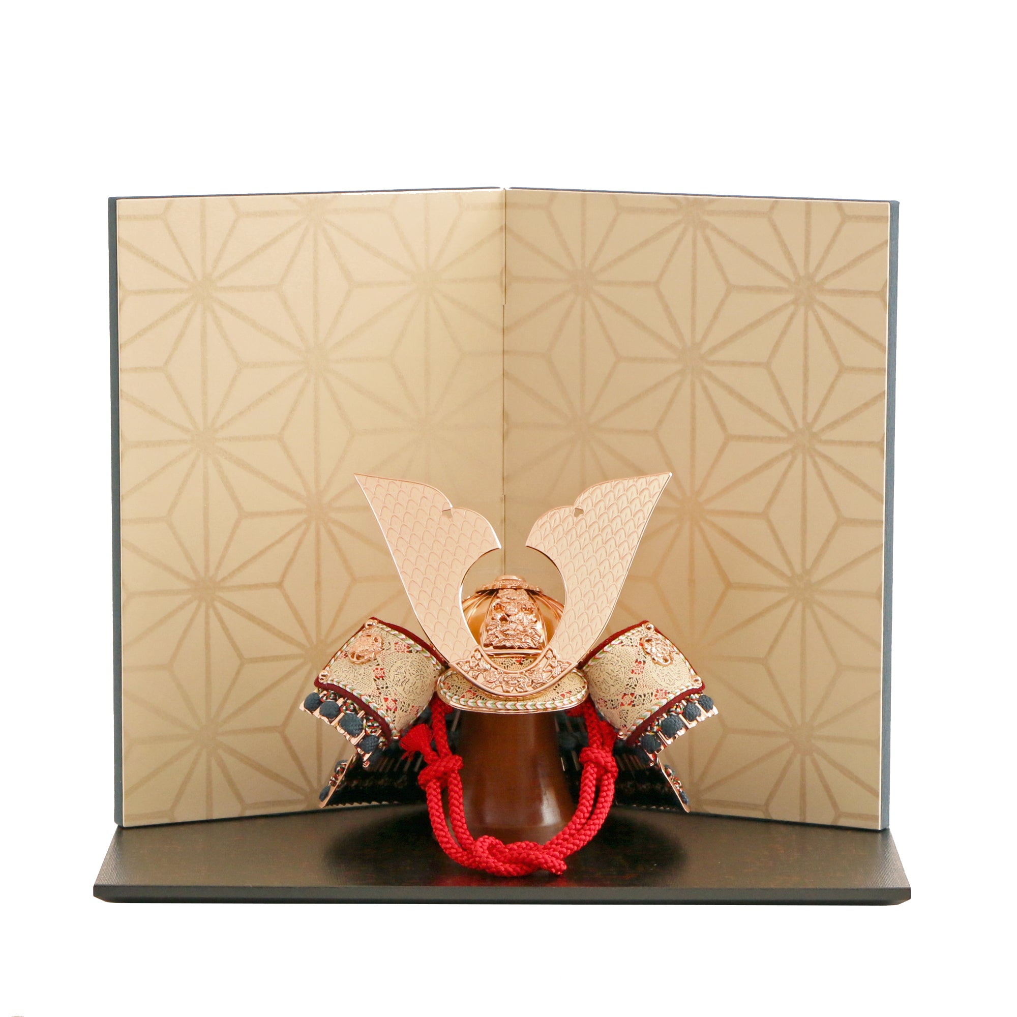 飾兜 8号 鉄紺裾濃 ピンクゴールド鍍金 – 平安住一水｜京都甲冑株式会社