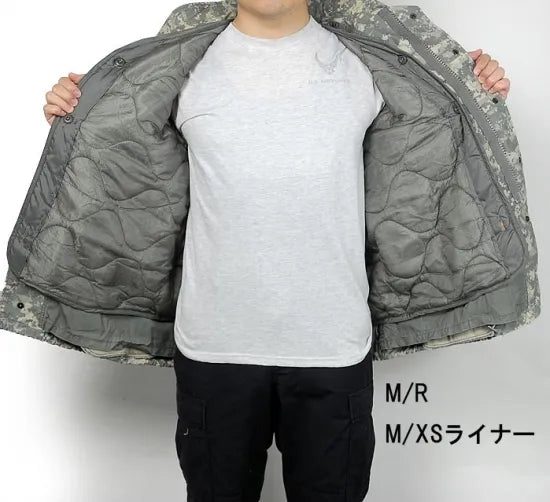 アメリカ軍 ACU デジタルカモ M-65 フィールドジャケット USED A5AU