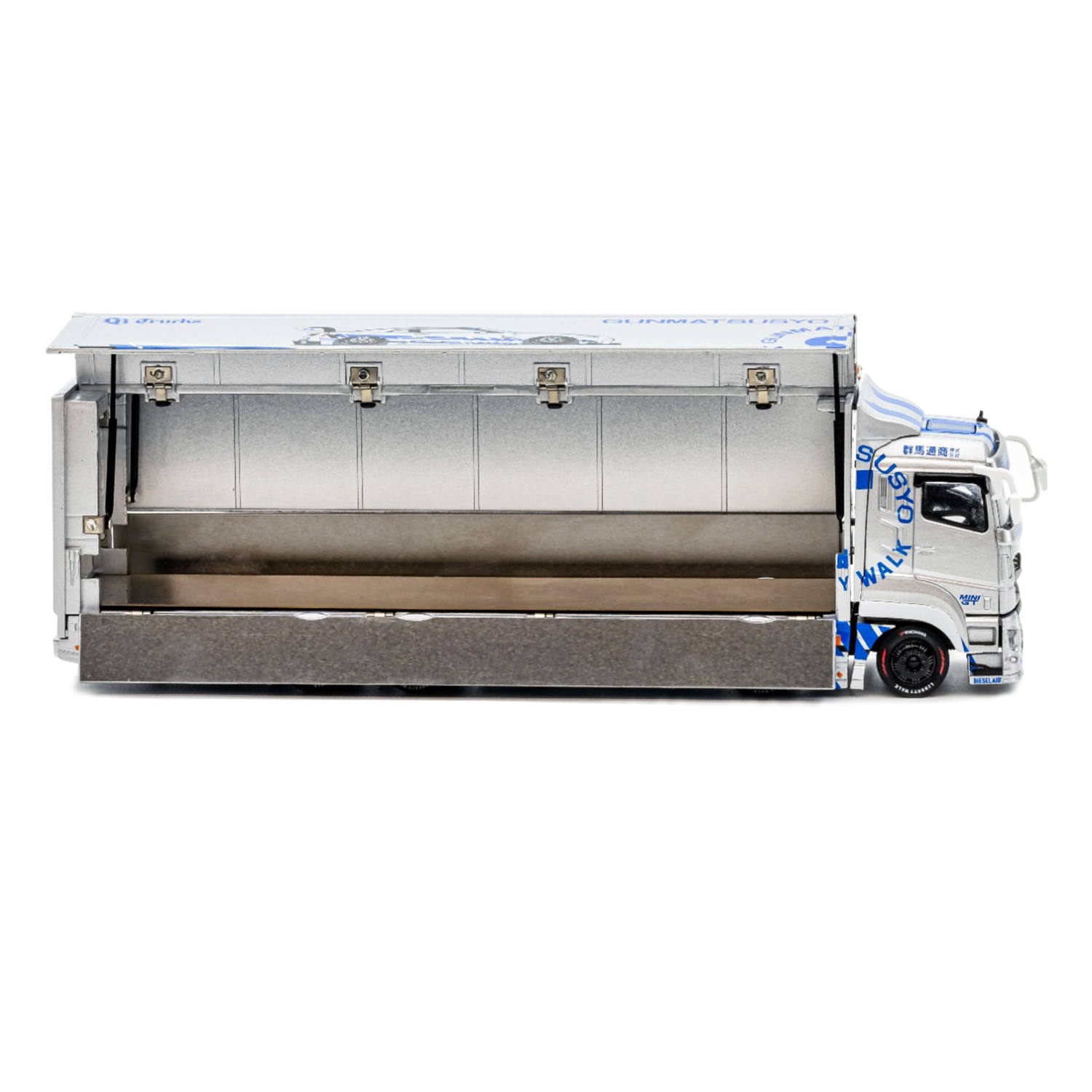 GCD 1:64 Mitsubishi Fuso Super Great Transport LBWK, (RHD) TAS