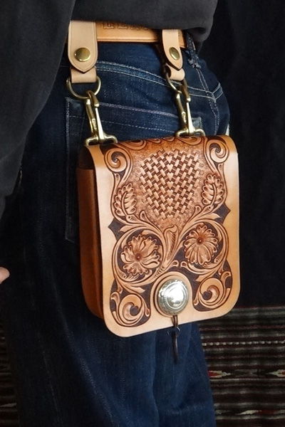 Leathercraft ZUNI｜GALLERY｜MEDICINE BAG