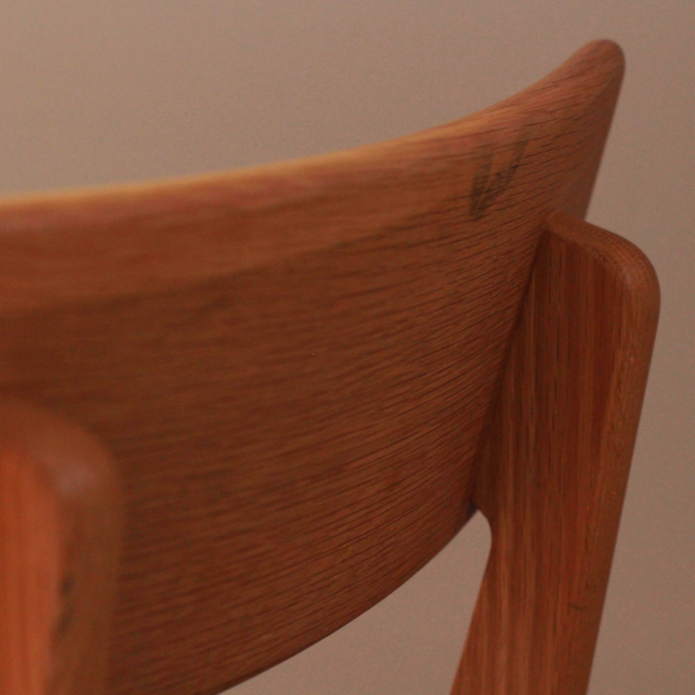 ペスカダイニングチェアの購入なら株式会社リーフ