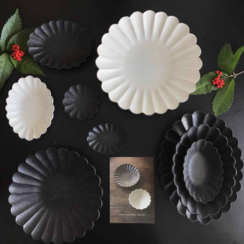 高島大樹さんの粉引の輪花 | LEE