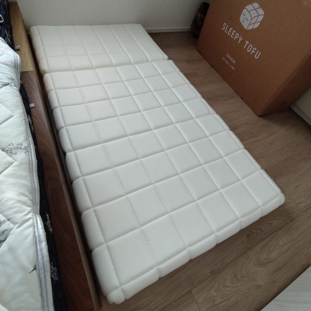 寝室のアップデート】台湾発の折りたたみマットレススリーピー・いなり
