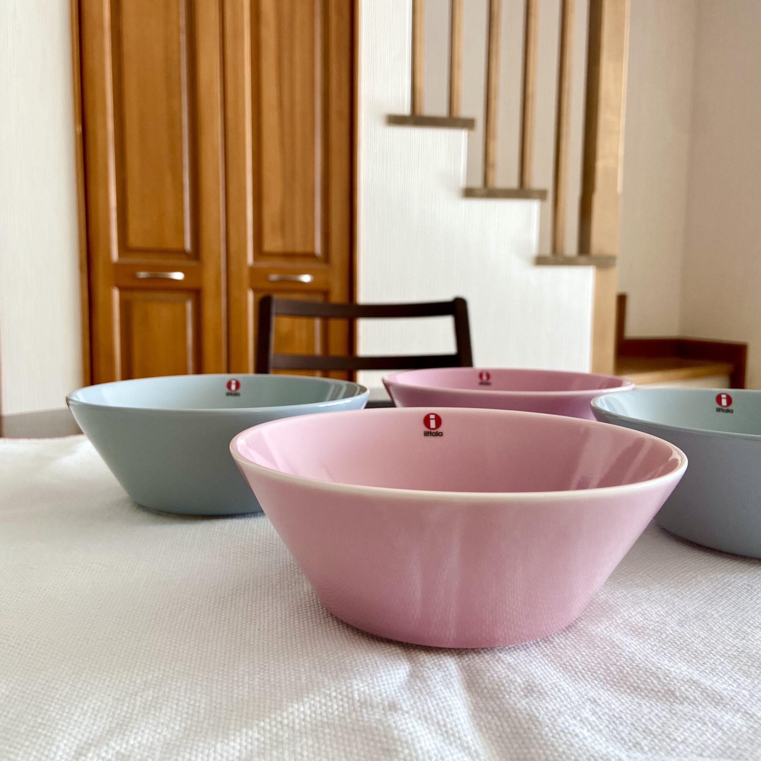 LEEマルシェ】iittala ティーマ ボウル15cmのローズとパールグレーが