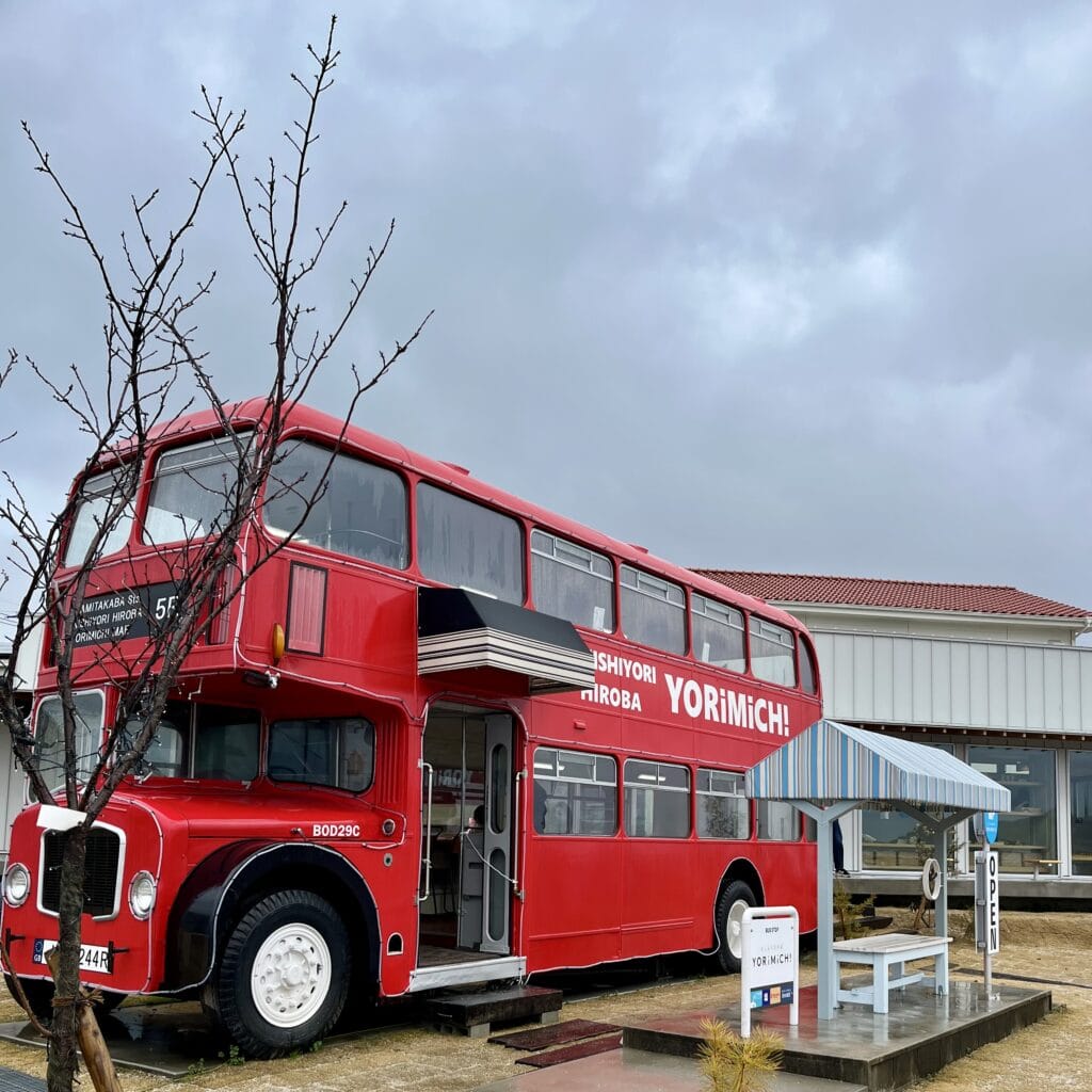 福岡】にしよりひろばのロンドンバスでランチを【筑前町】 | LEE