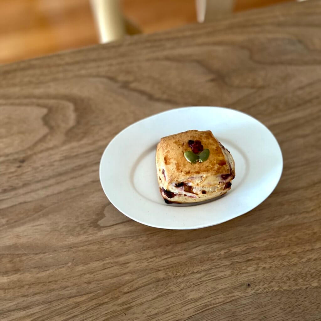 井山 三希子さんのオーバル皿 | LEE