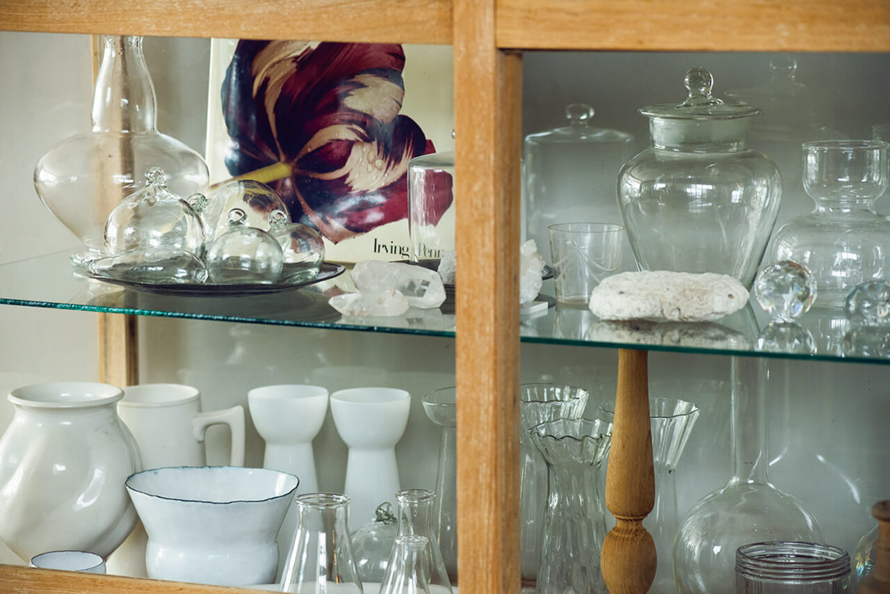 雅姫さんの家を彩る小物達】愛用のアンティーク食器や、見せる収納など