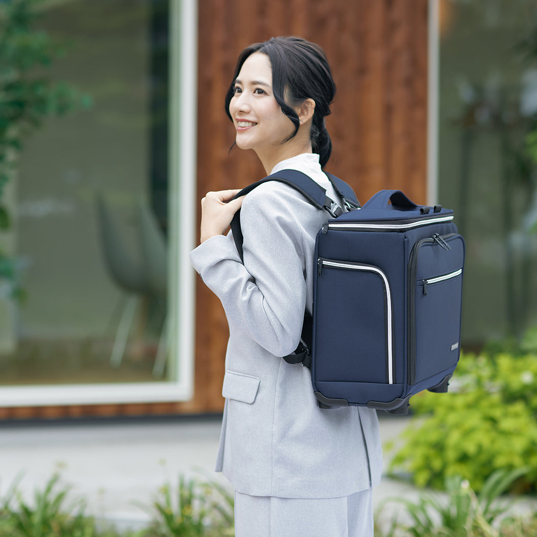 リュック×キャリーの2WAYモデル レジェンドウォーカー 4052 ALES