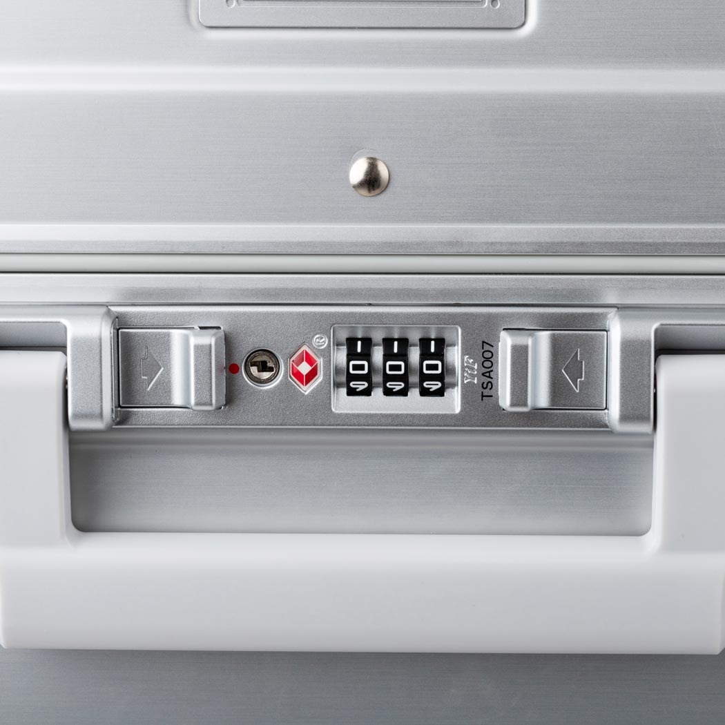 ブレイド アルミニウム Mサイズ ハードケース | 1513-71｜レジェンド