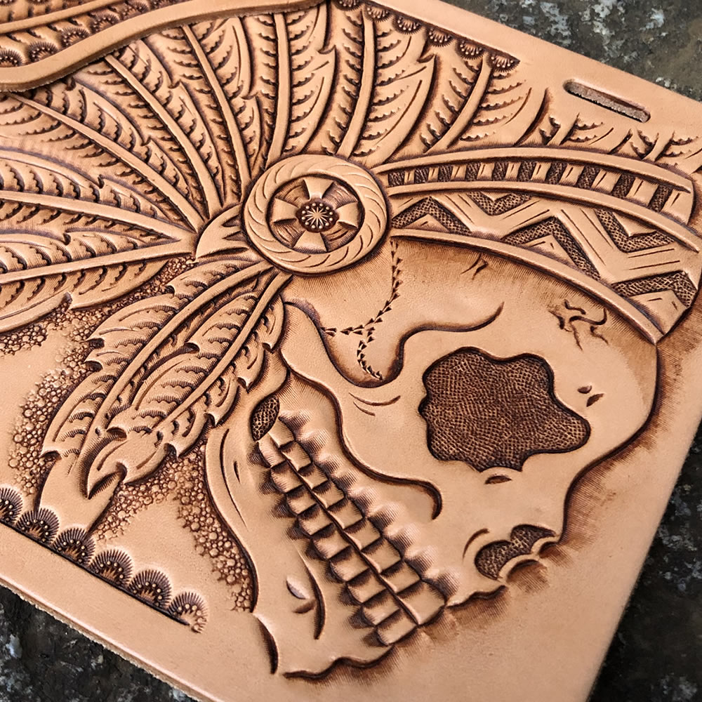 LEVEL7のレザーカービングについて - LEVEL7 公式サイト