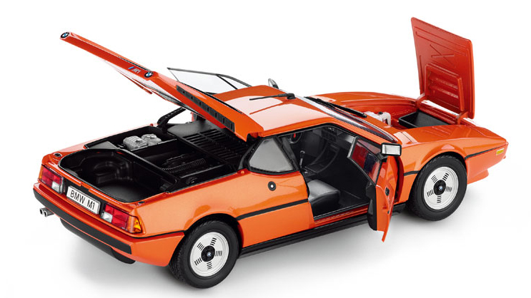 新車が約2万円で販売中！BMWのスーパーカー「M1」のスゴいミニカーが