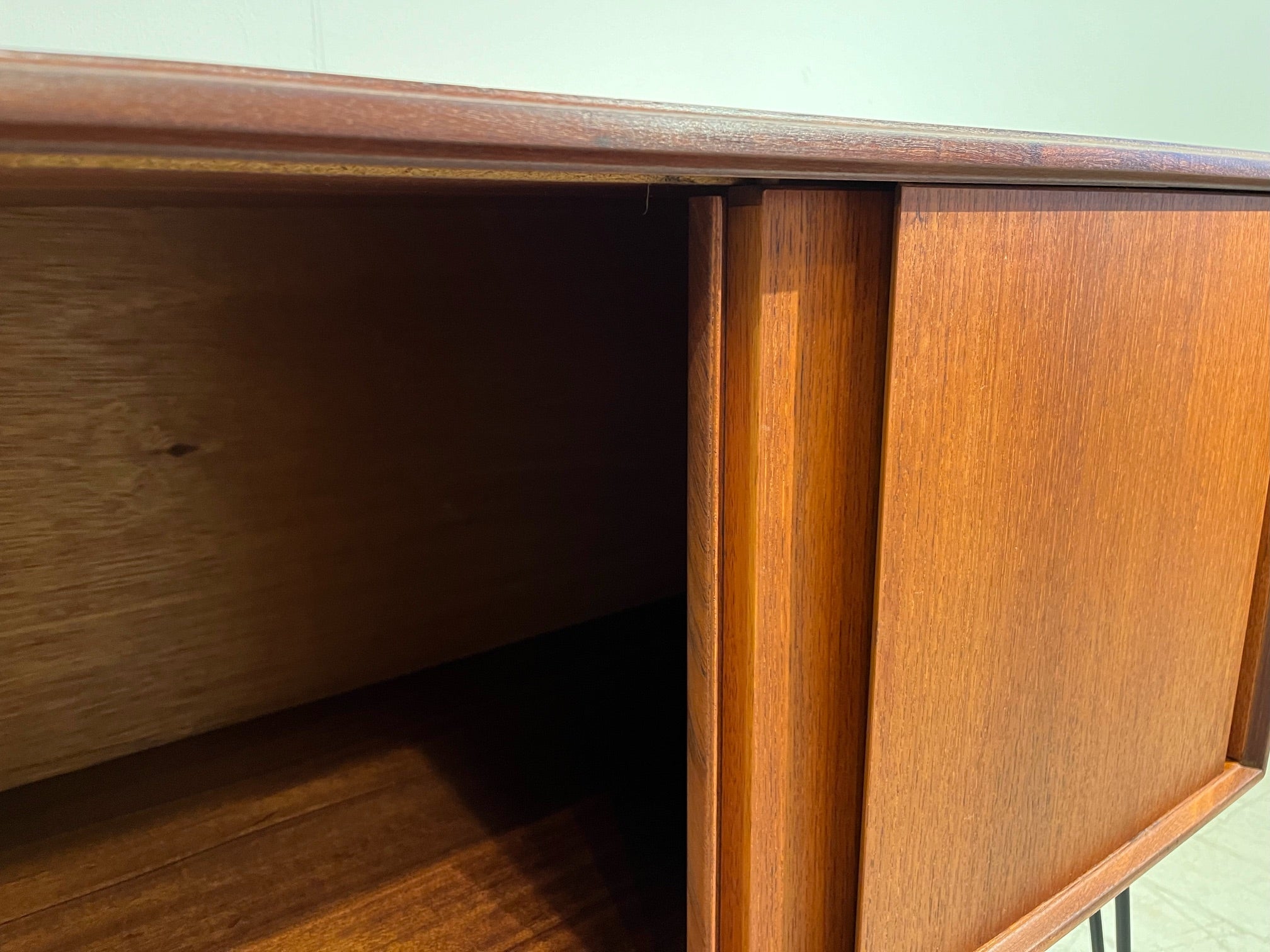 北欧ビンテージ家具Lewis(ルイス) |東京・目黒・吉祥寺|キャビネット