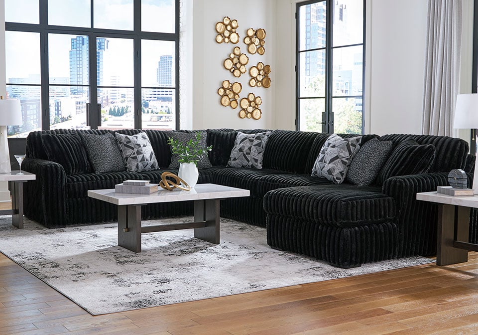 Midnight Madness Onyx 4pc. RAF Chaise Sectional - Lexington