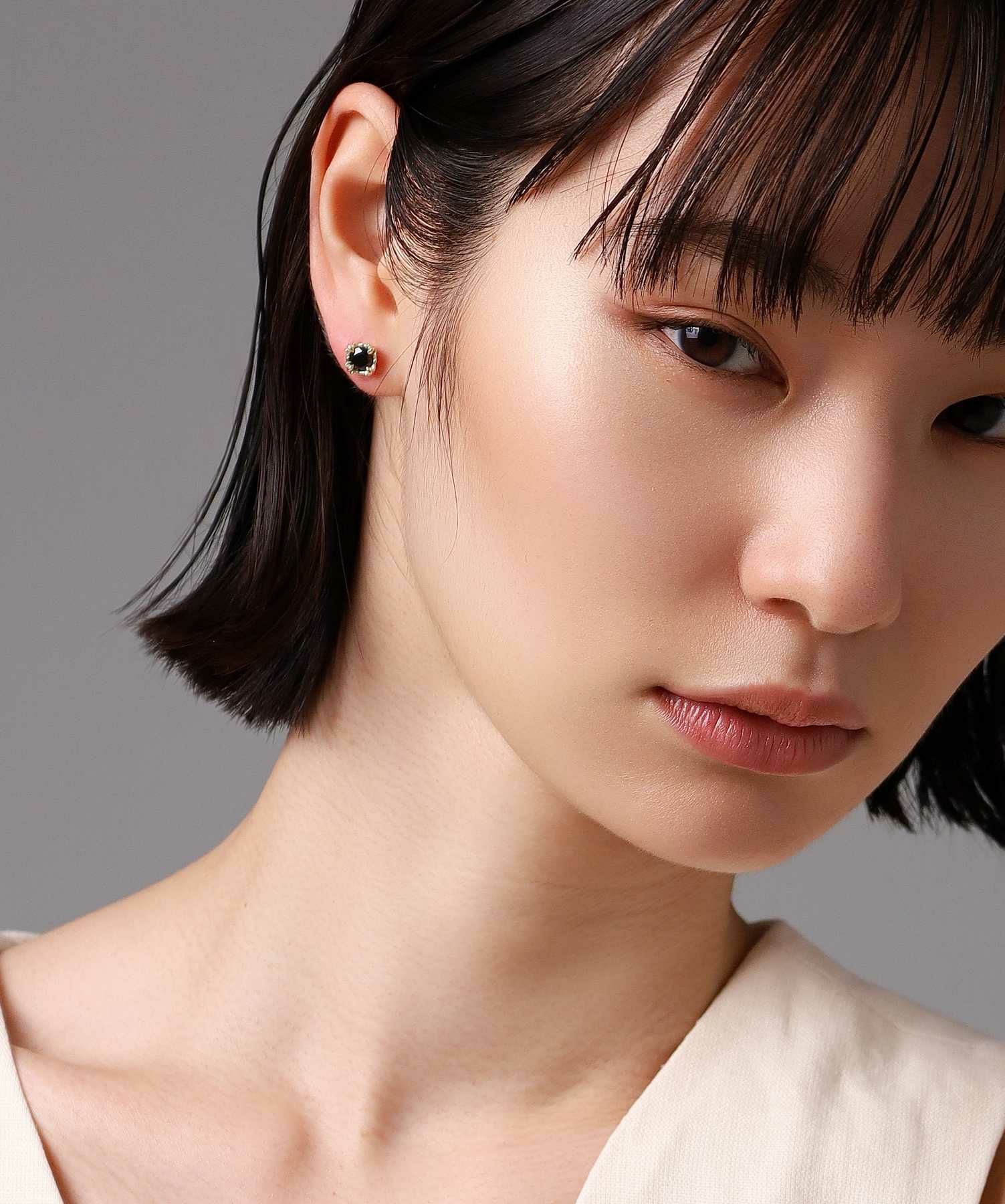 BASIC”コマンダーストーンピアス（ゴールド×ブラック）/K10ゴールド