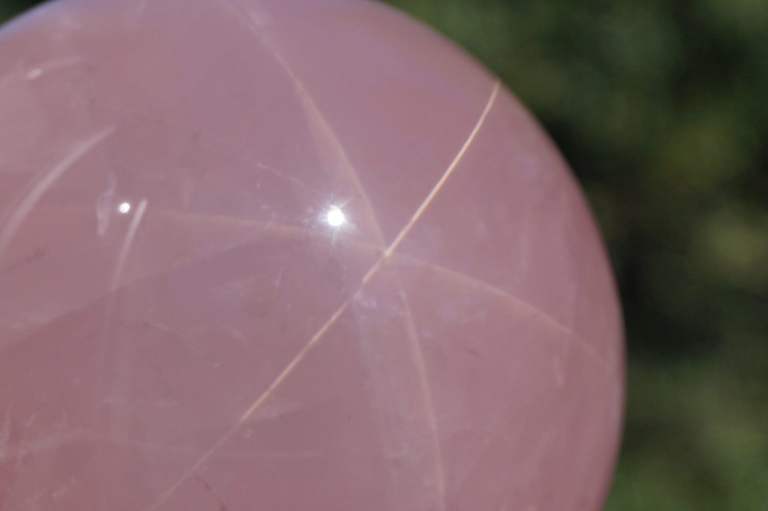 スターディープローズクォーツ スフィア【特選・トップグレード