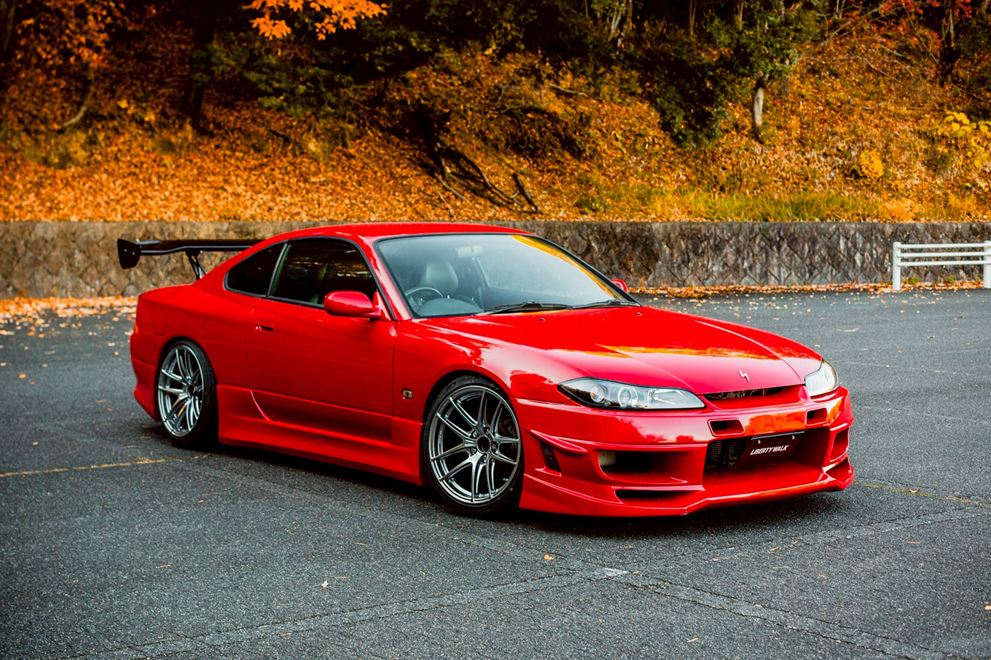 NISSAN Silvia S15 - LIBERTY WALK | リバティーウォーク