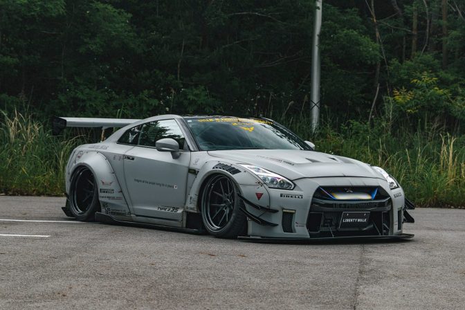 Liberty Walk | LB☆WORKS Nissan GT-R R35 Type 2 Body Kit