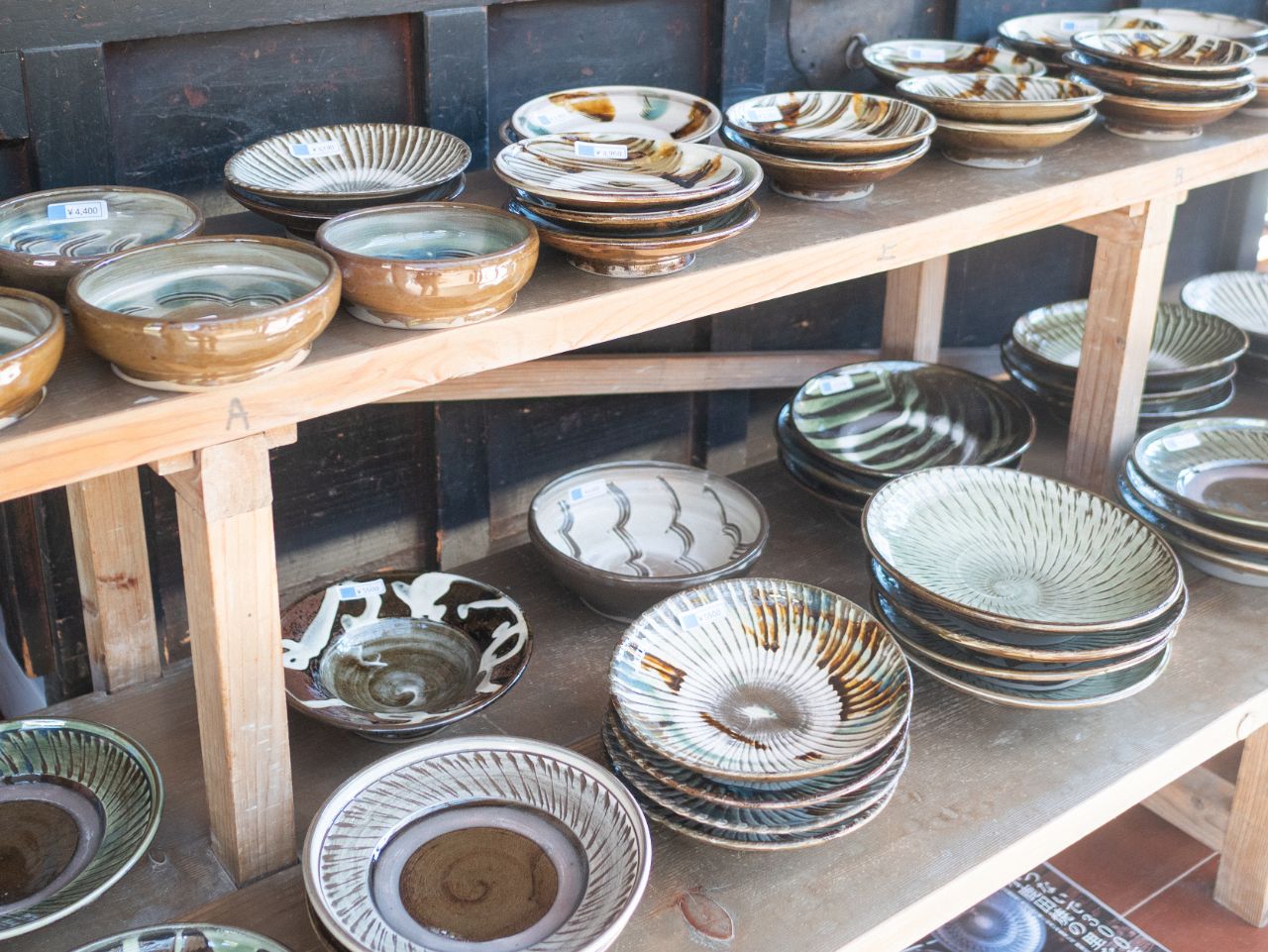 完全ガイド】300年の歴史を持つ小鹿田焼。9軒すべての窯元と民陶祭の