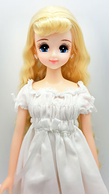 リカちゃんキャッスル】ジェニーエクセリーナ髪色違い版 店頭受注の