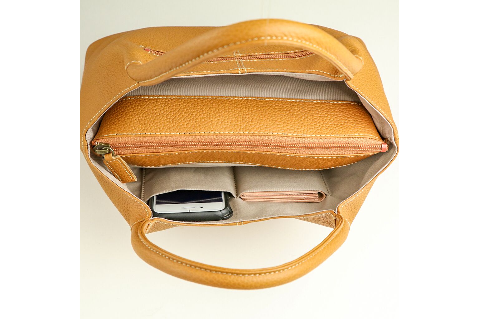 LiERRE(リエール)公式オンラインショップ :: バッグ :: トートバッグ