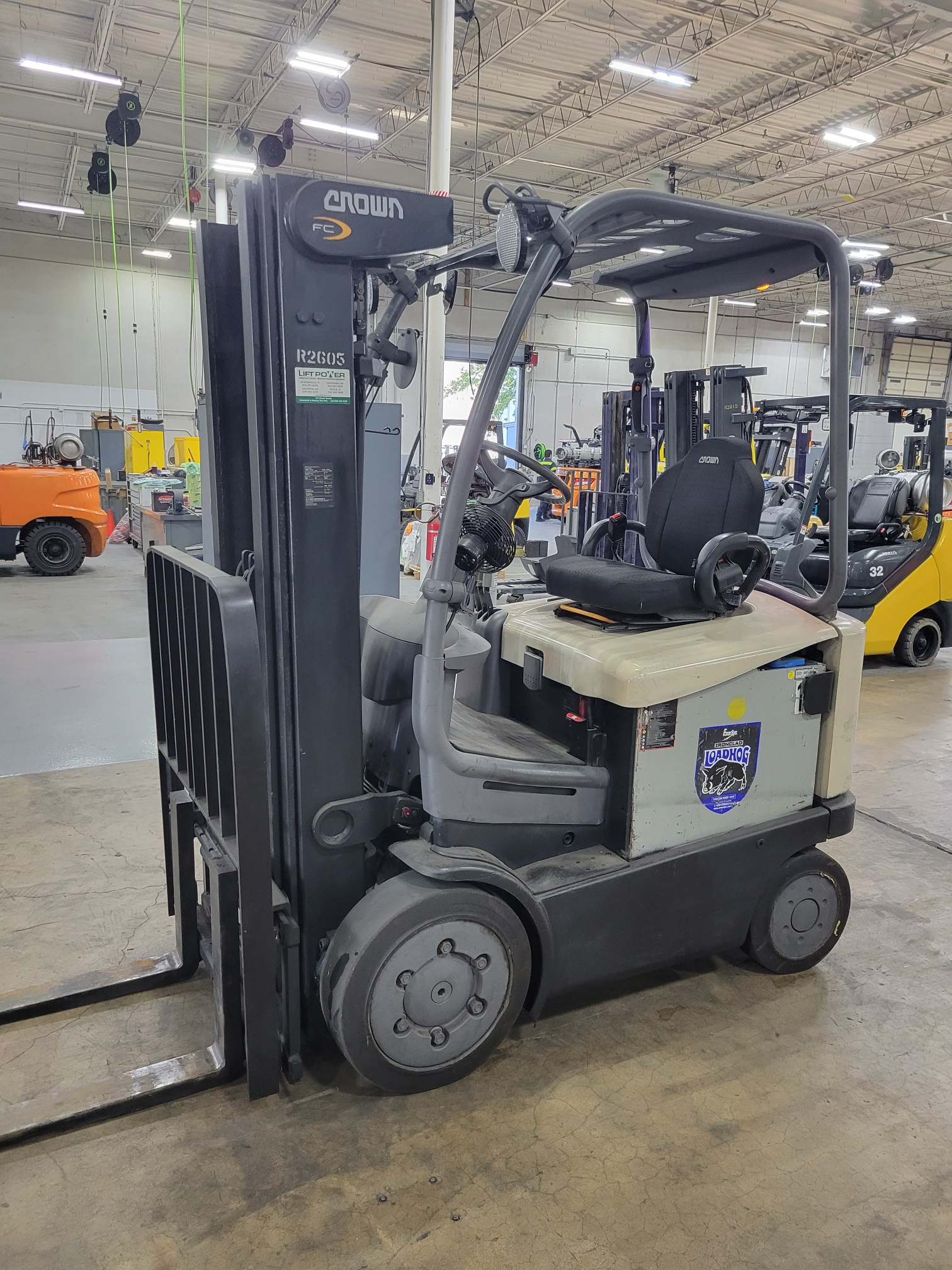 CROWN FC5215-40 Used Forklift - Lift Power | Florida & Georgia