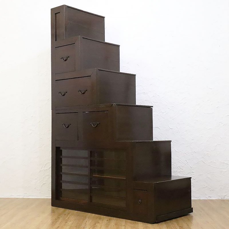 和箪笥・時代箪笥のアンティーク一覧｜種類と特徴も紹介