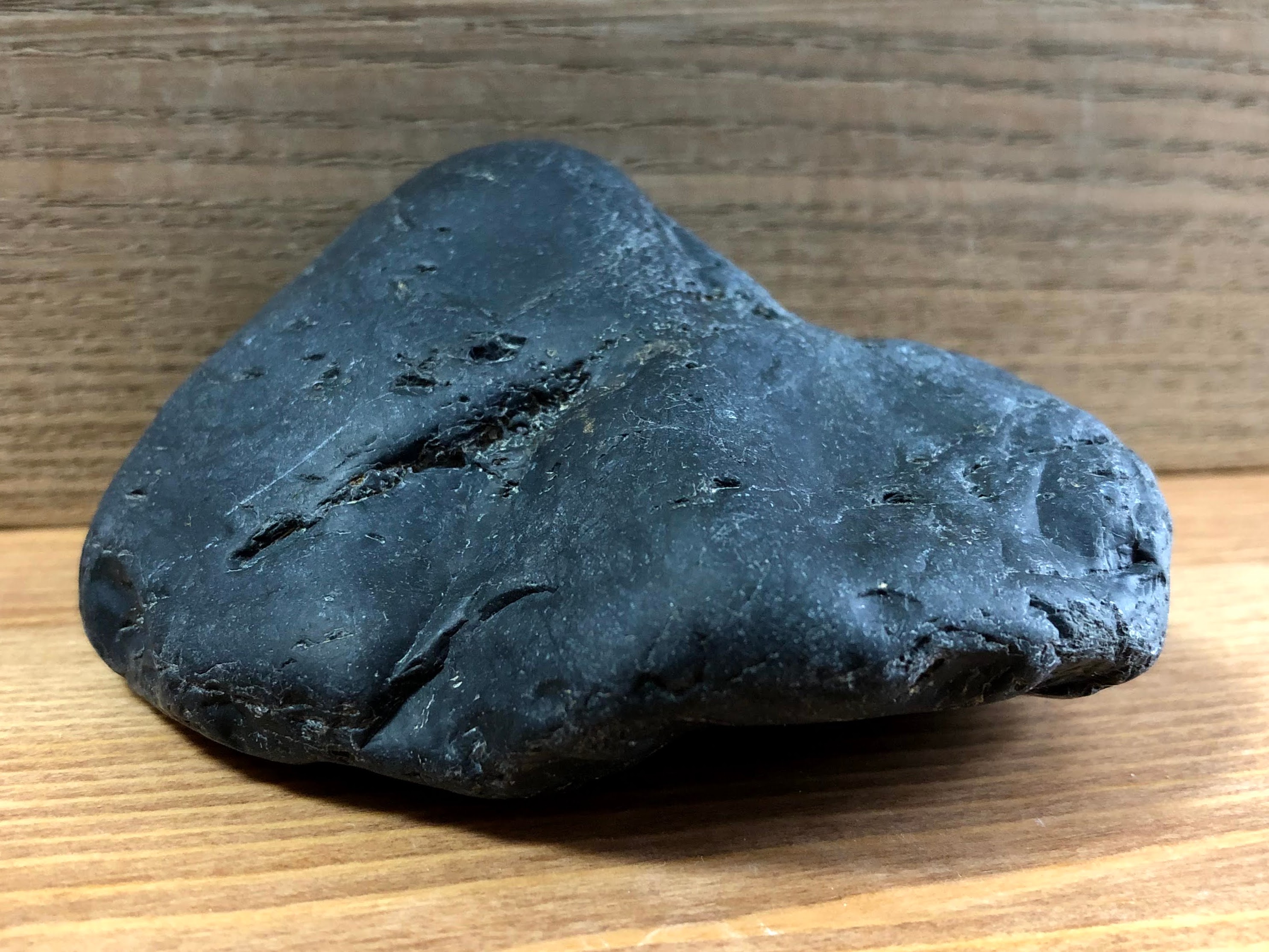 神居古潭石‐I | Life with Stones ・ ライフ ウィズ ストーンズ