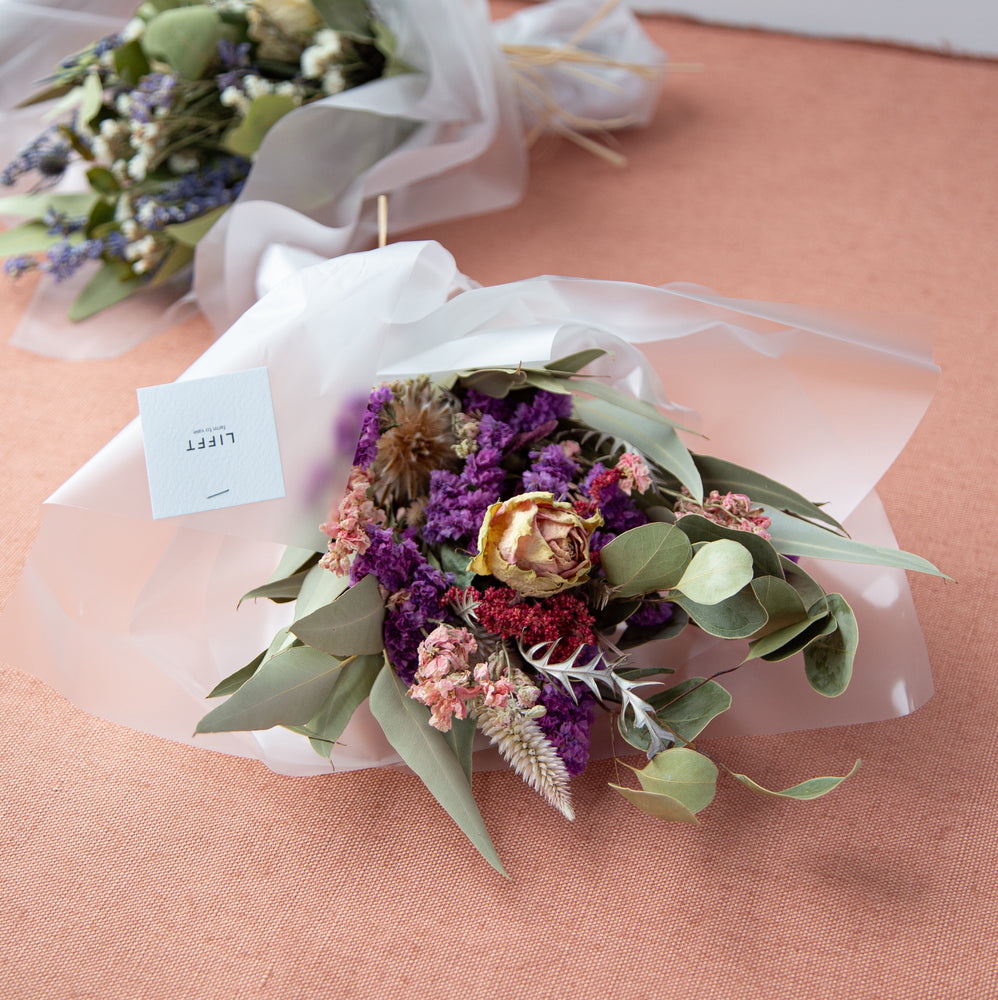 ドライフラワーの花束 Antique M – LIFFT