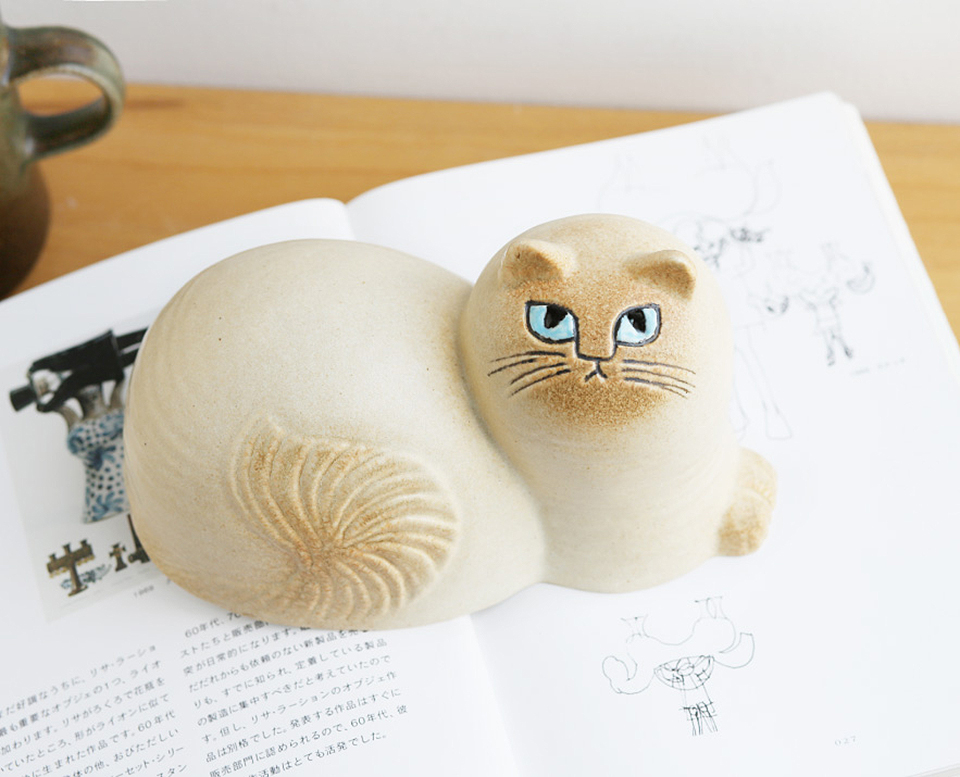 Maj じゃまをする猫「マイ」