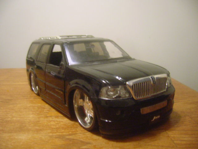 Jada Toys DUB City '03 Lincoln Navigator | Largest of all th… | Flickr