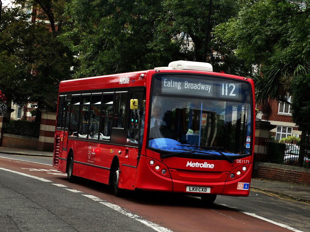 Metroline Alexander Dennis Enviro200 (DE1171 - LK11 CXD) 1… | Flickr