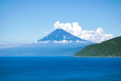 Mt Fuji & Sea 海と富士山| Flickr