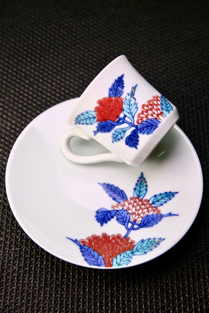 日本有田燒] 今右衛門窯《錦藤袴繪咖啡杯》人間國寶十二代今泉今右衛門