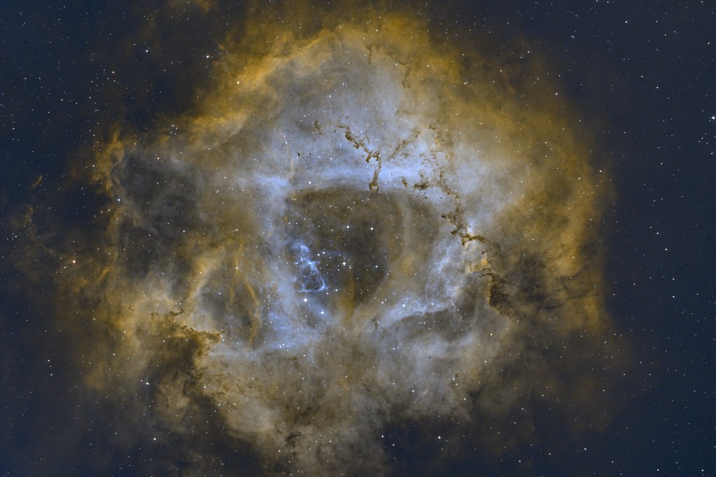 赤い星雲をカラフルに処理したい。 - 天体観測日記