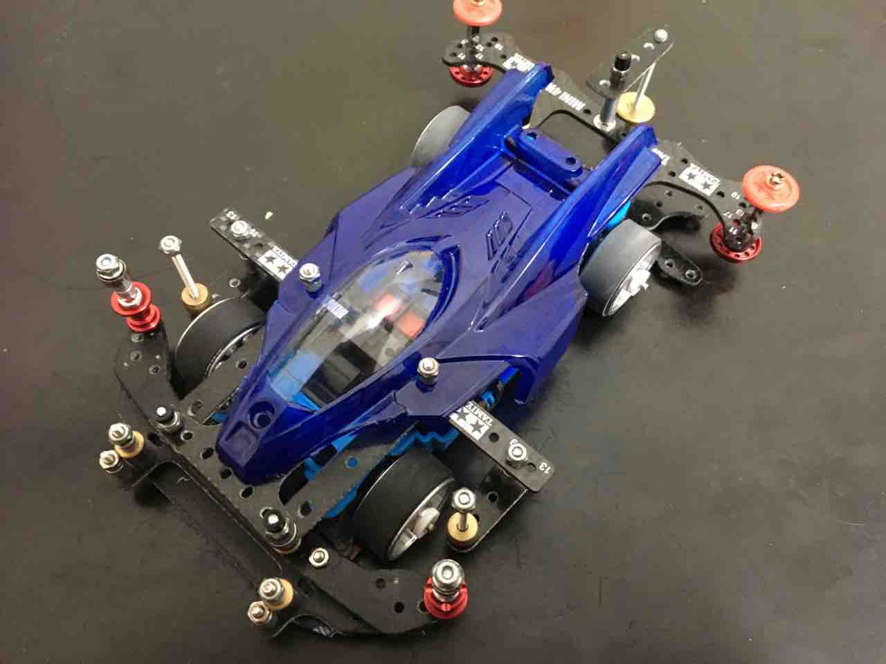 ミニ四駆ブログ FRPよりカーボンを使いましょう！ : 子育て＆ミニ四駆