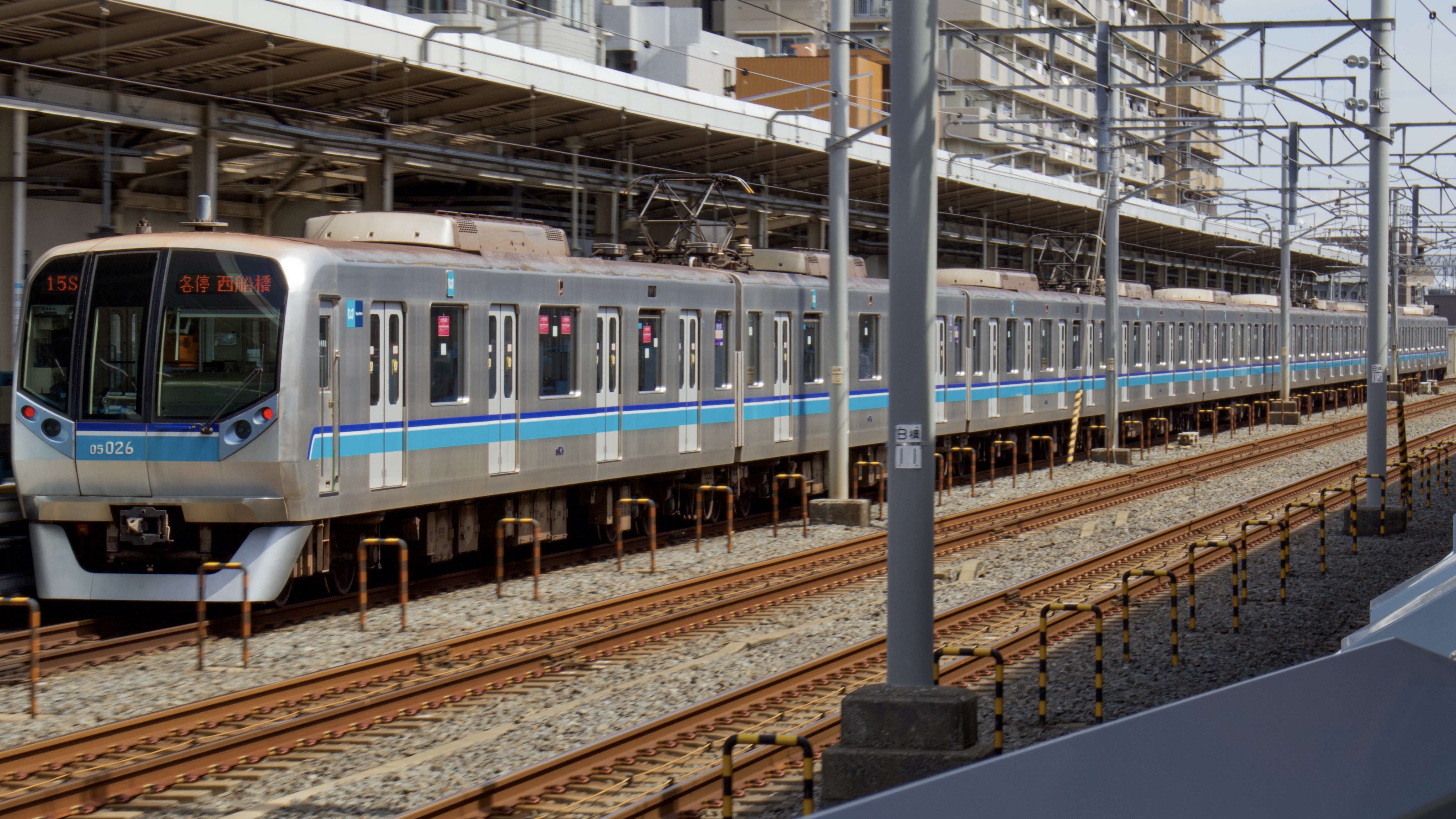 東京メトロ05系 3色LED行先表示 : 緑石英の礬素