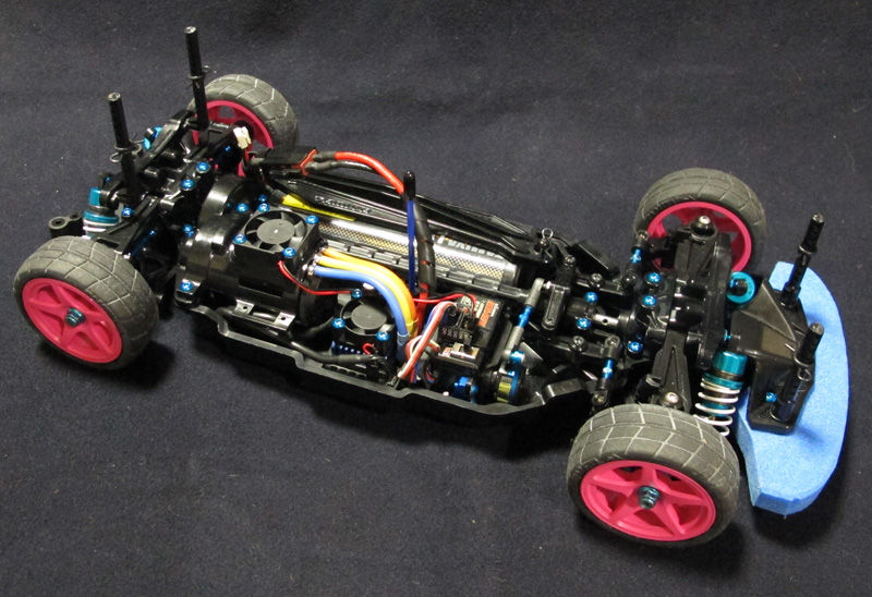 TT-02組立ます。（メカ積み）→完成！(・∀・) : MachineのRC道