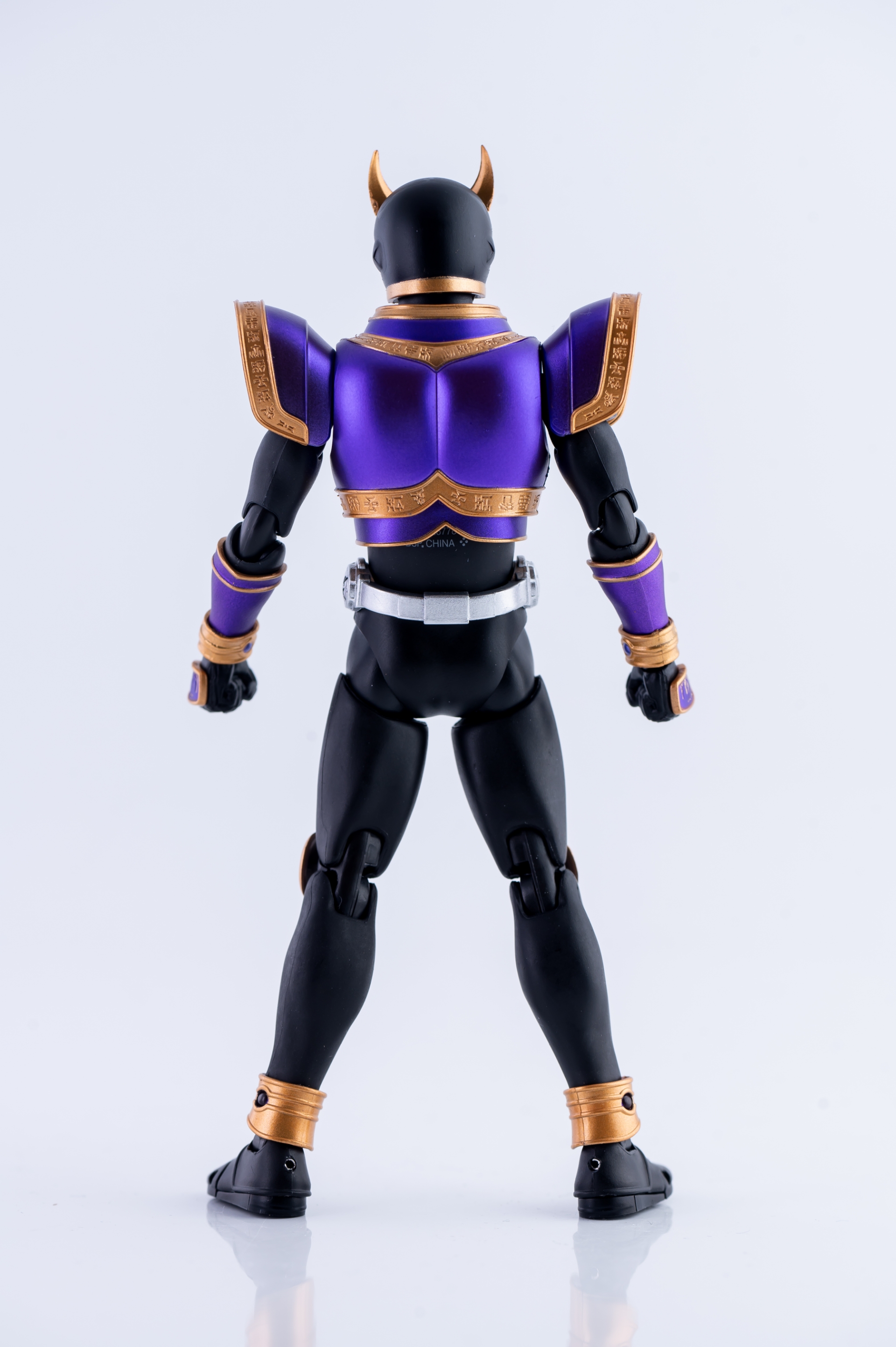 レビュー】S.H.figuarts 仮面ライダークウガ ライジングタイタン 真骨