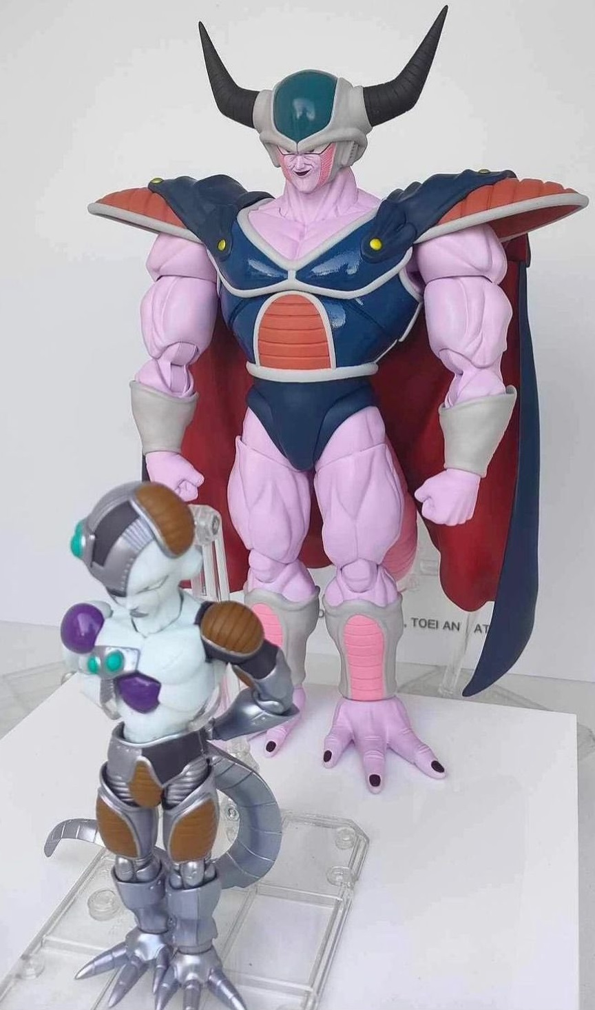 ドラゴンボールZ S.H.Figuarts『メカフリーザ』『コルド大王』【展示