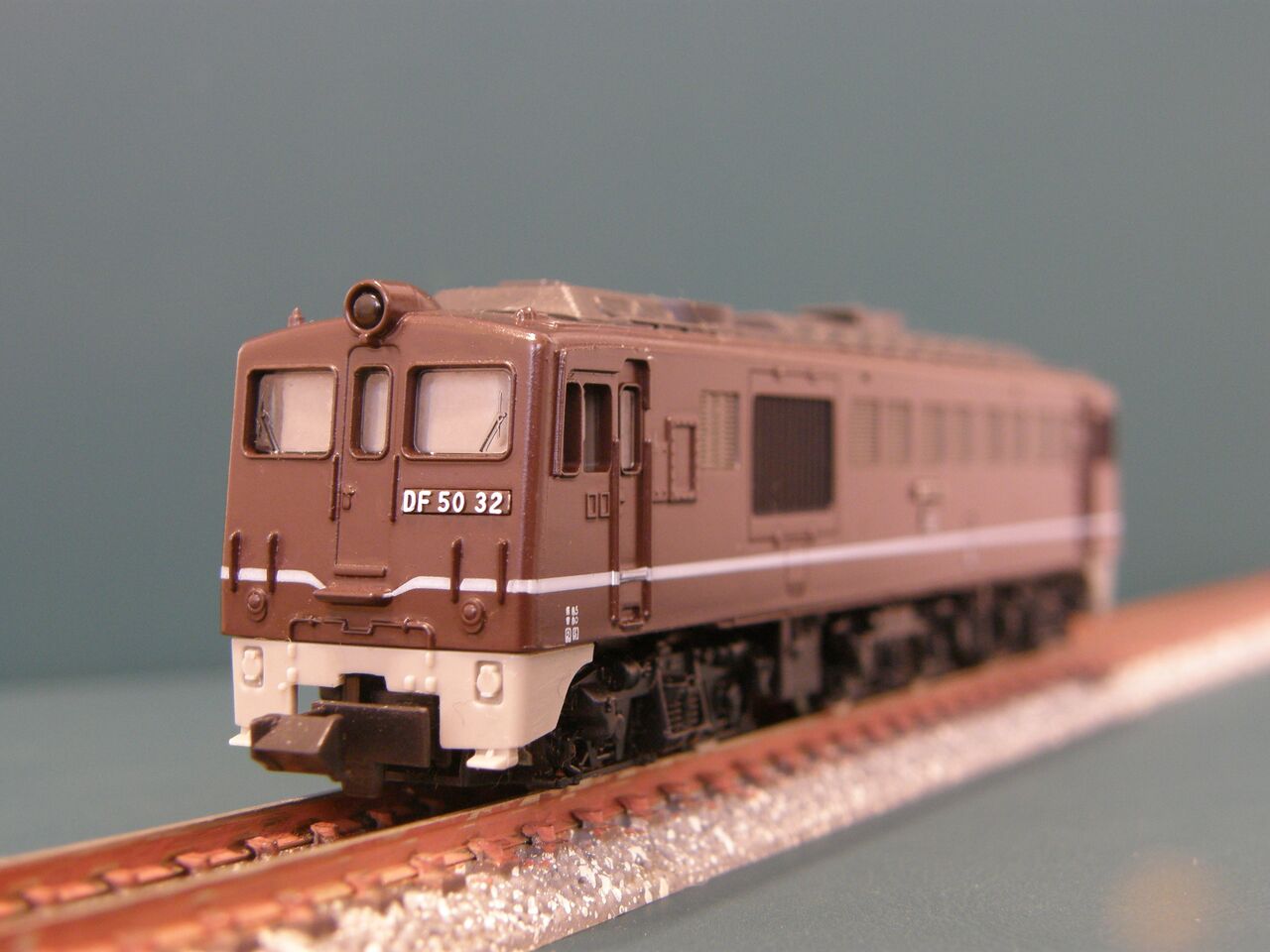 トミックス「DF50形・ブラウン」の入線整備。 : エヌゲ道 since 2015
