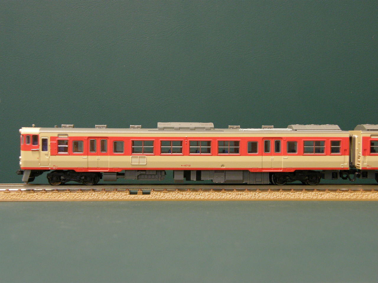 マイクロエース 「キハ66・67系 ディーゼルカー 国鉄色」 : エヌゲ道