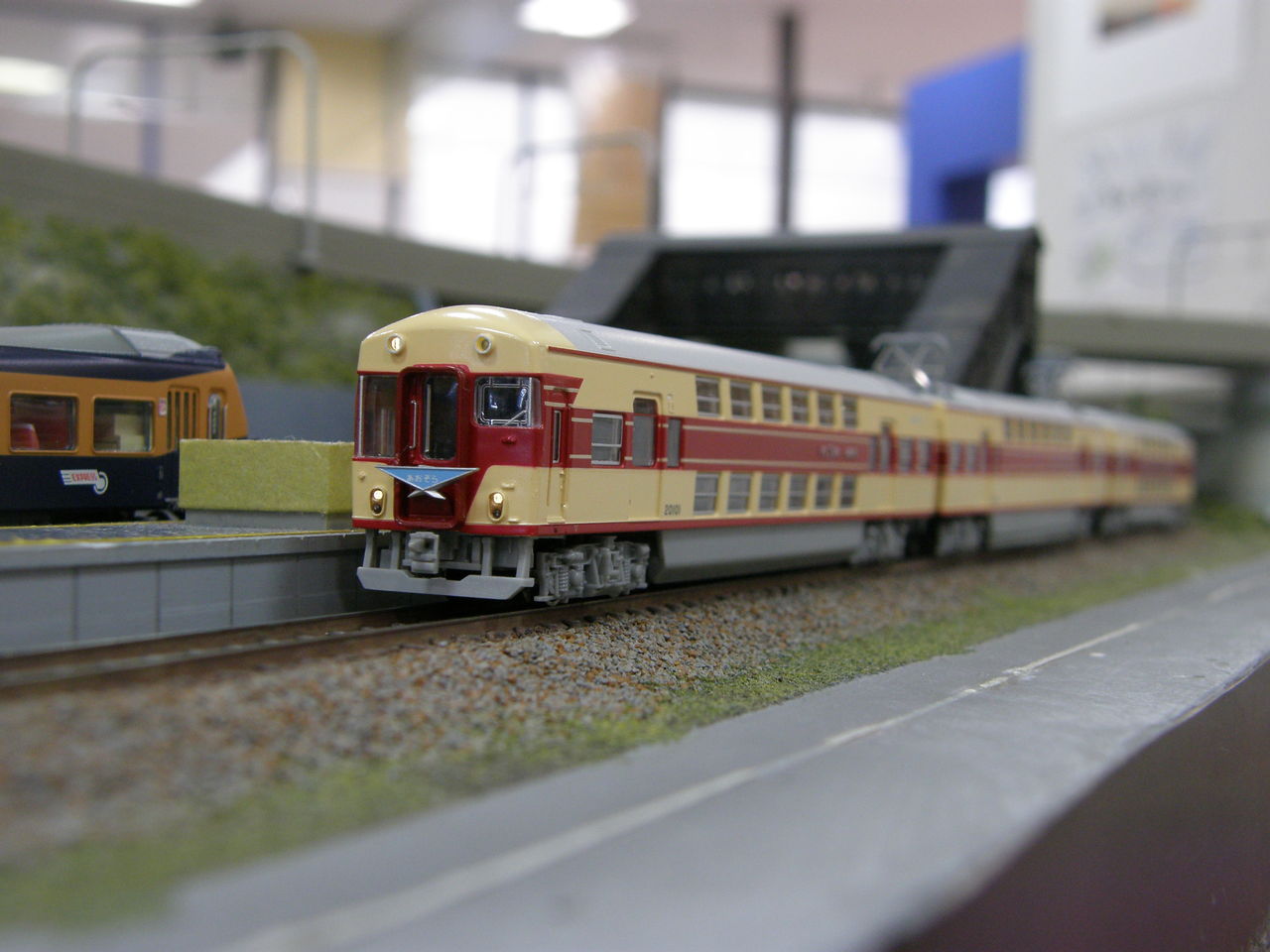 マイクロエースから「近鉄20100系 あおぞら号」が再販！です