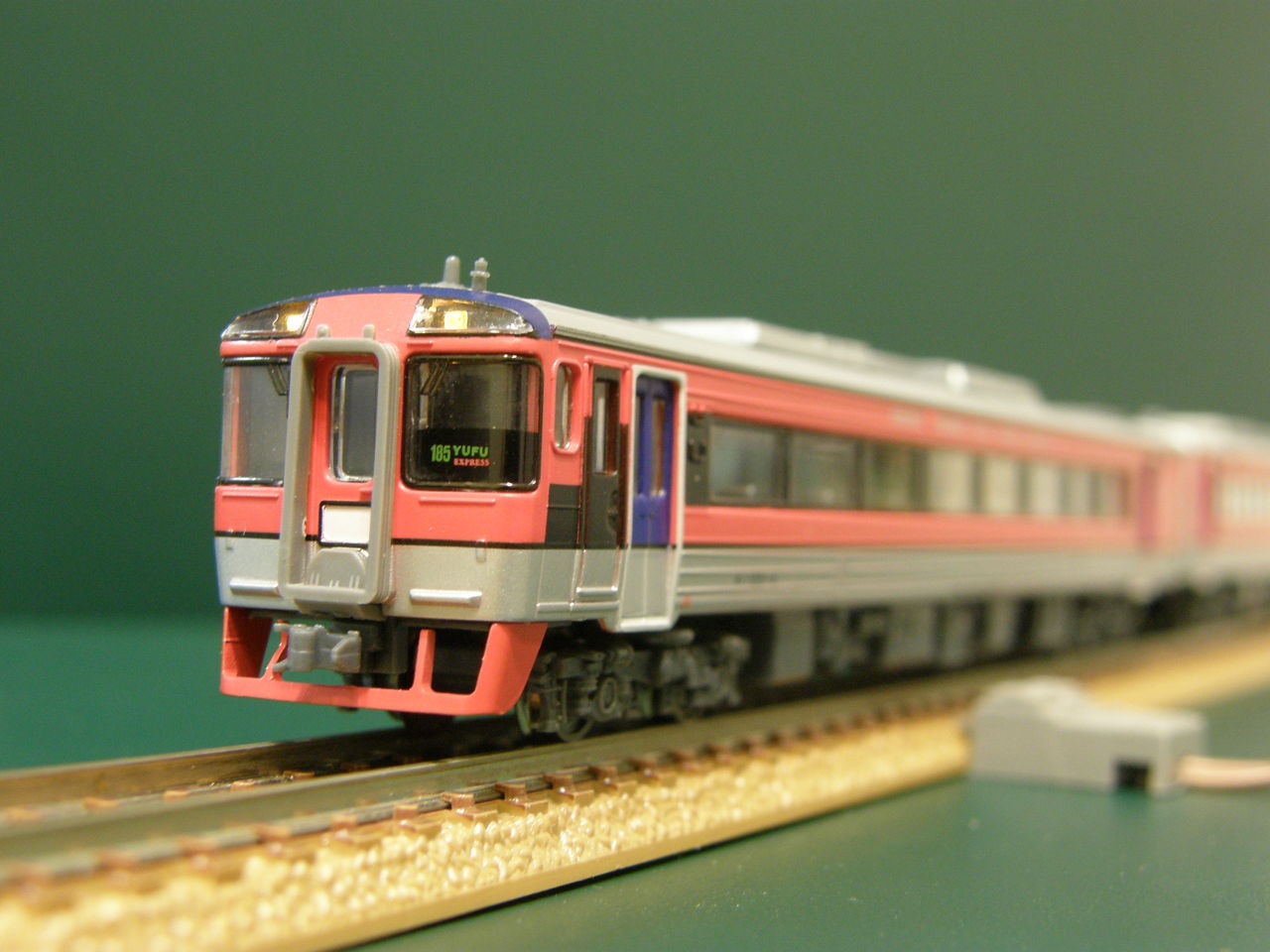 マイクロエース 「キハ185系・JR九州色（登場時）特急 ゆふ」 その1