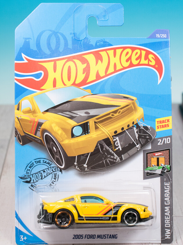 レビュー ホットウィール 2005フォード・マスタング : ミニカー沼